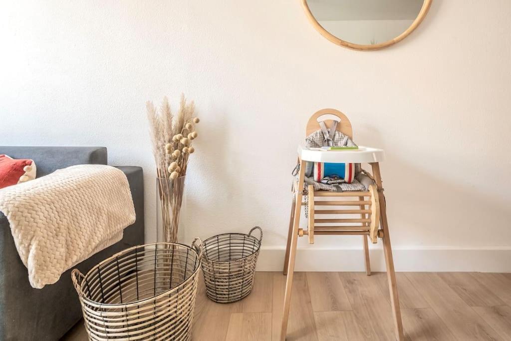 Le Coursannais Apartment Luaran gambar