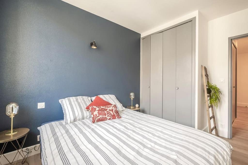 Le Coursannais Apartment Luaran gambar